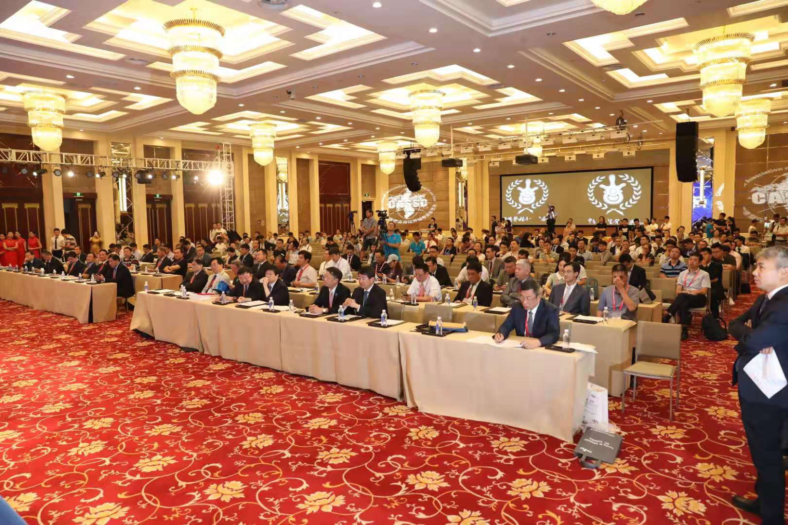 精彩再现｜第十四届全国脊柱脊髓学术会议—华亿（中国）一站式服务平台科技卫星会